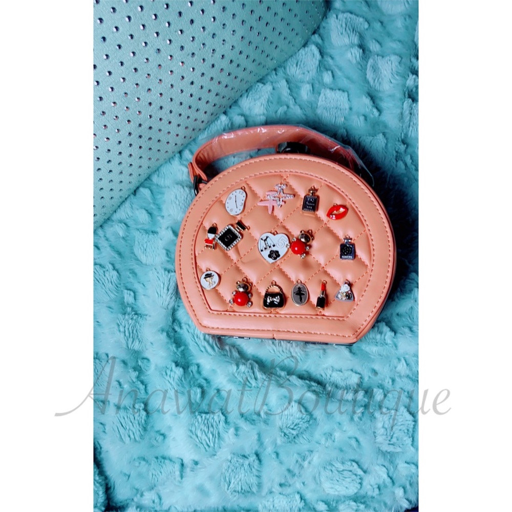Quinn Quilted Diamond Charm Crossbody - Picture 3 of 10